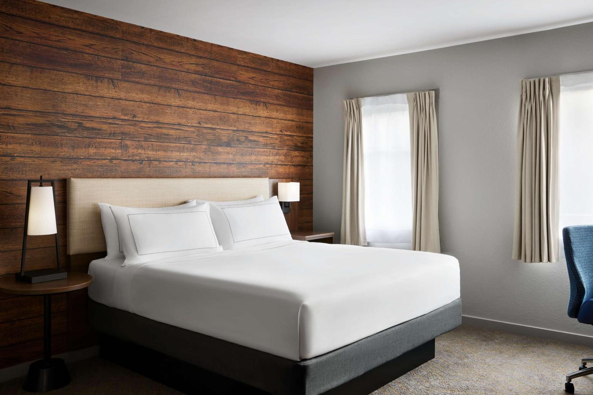 Mountain Lodge, Tapestry Collection By Hilton 4*